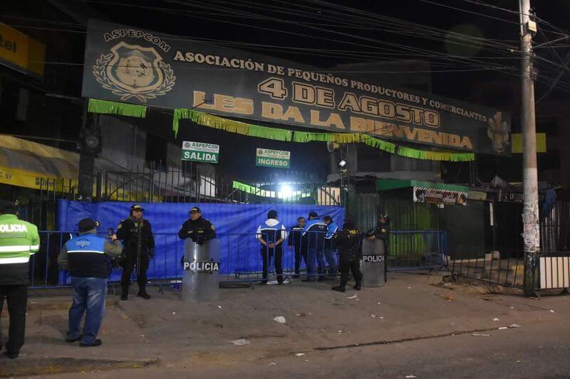 Comerciantes señalan que buscarán formalizarse para operar de acuerdo a norma.