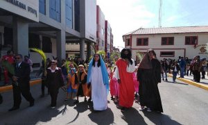 La Semana Santa se celebra con devoción en Puno.