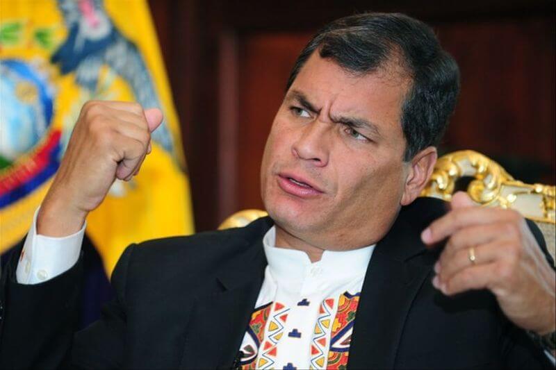 Denuncian por traición a la patria al expresidente Rafael Correa.
