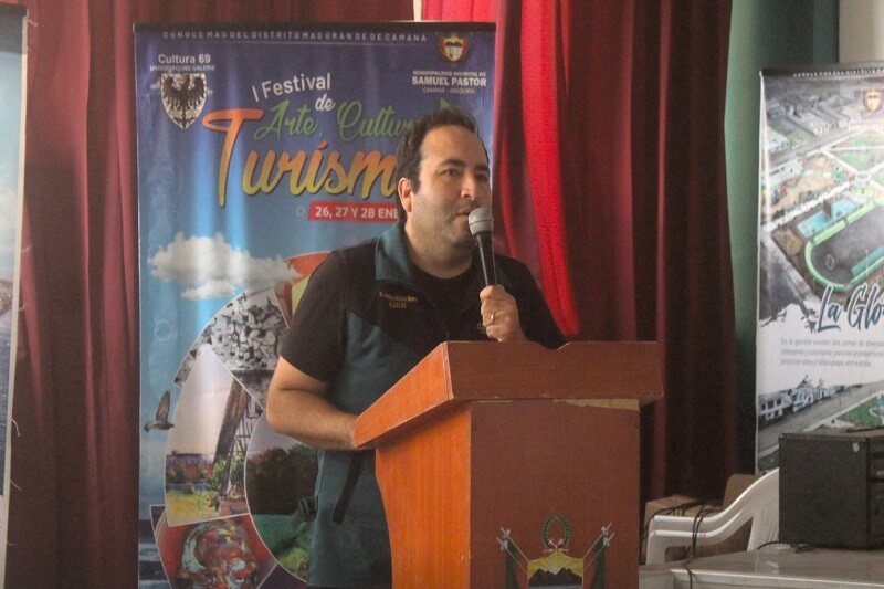 El alcalde de la Municipalidad Distrital de Samuel Pastor, en la provincia de Camaná, Jonathan Machado Rivera,