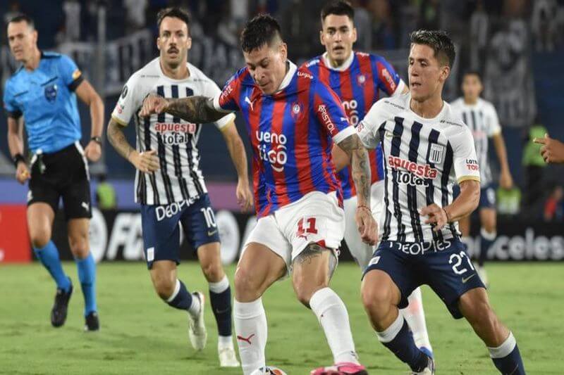 Alianza Lima perdió 1-0 con Cerro Porteño.