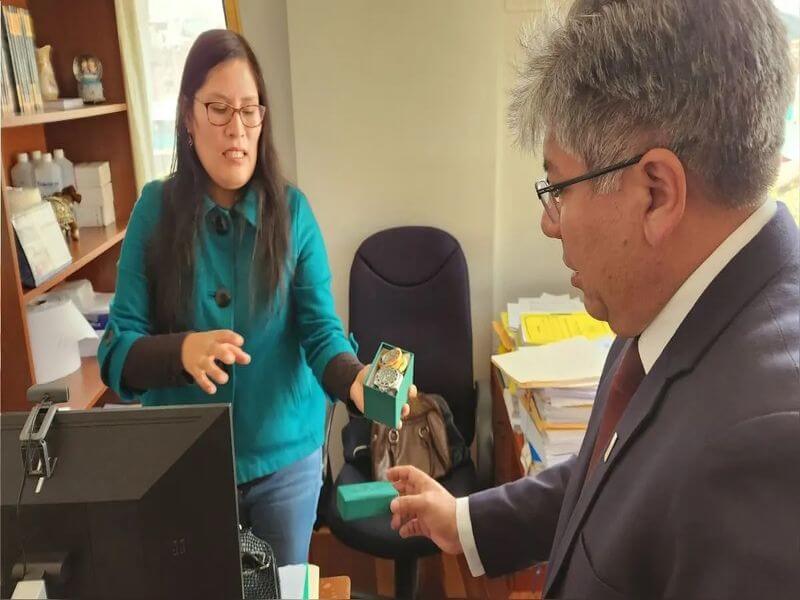El Gobernador Regional de Cusco pidió disculpas por utilizar el reloj de marca Rolex