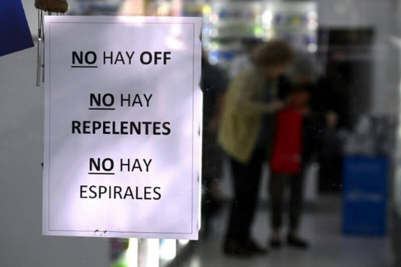 Los argentinos lidian con una escasez de repelentes en plena epidemia de dengue