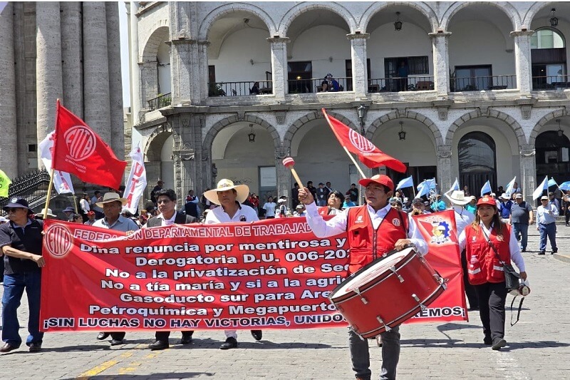Protestas continuarán en Arequipa.