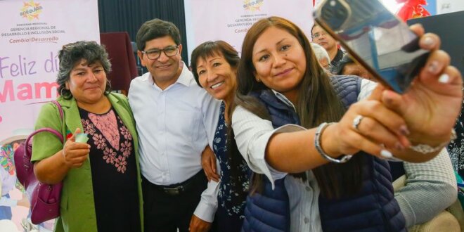 Rohel Sánchez en el día de la madre.