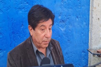 El decano del Colegio de Arquitectos de Arequipa, Juan Melgar Begazo evalúa la posible denuncia.