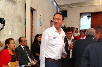 Titular de ministerio atendió consultas de los consejeros regionales de Arequipa sobre Majes Siguas II.