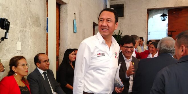 Titular de ministerio atendió consultas de los consejeros regionales de Arequipa sobre Majes Siguas II.