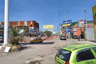 Más de 1.000 comerciantes vienen siendo afectados con retrasos de obra.