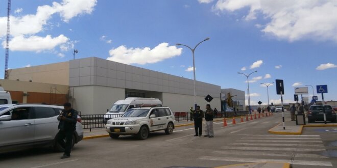 Cancelación de vuelos en el aeropuerto Manco Cápac.