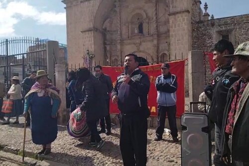 Población en Juliaca acata un paro de 48 horas.