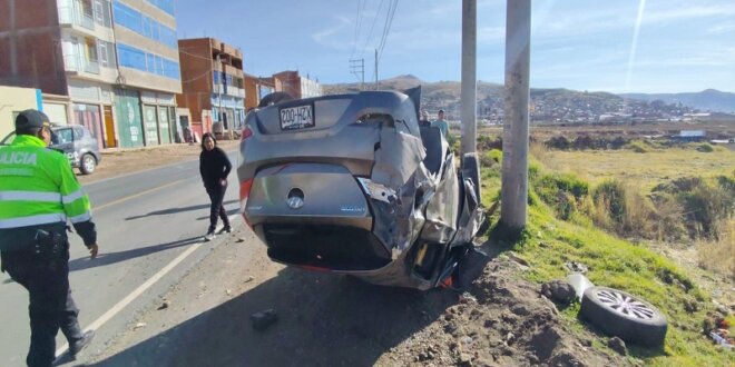 Investigan si hubo un efectivo policial que iba en el vehículo siniestrado.