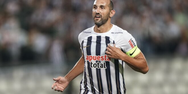 Hernán Barcos ya piensa en el clásico del fútbol peruano.