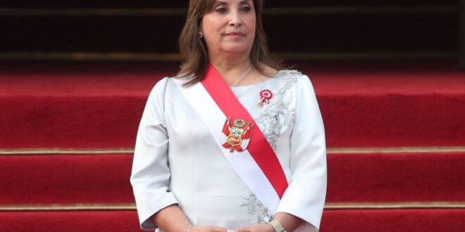 Presidenta Dina Boluarte.