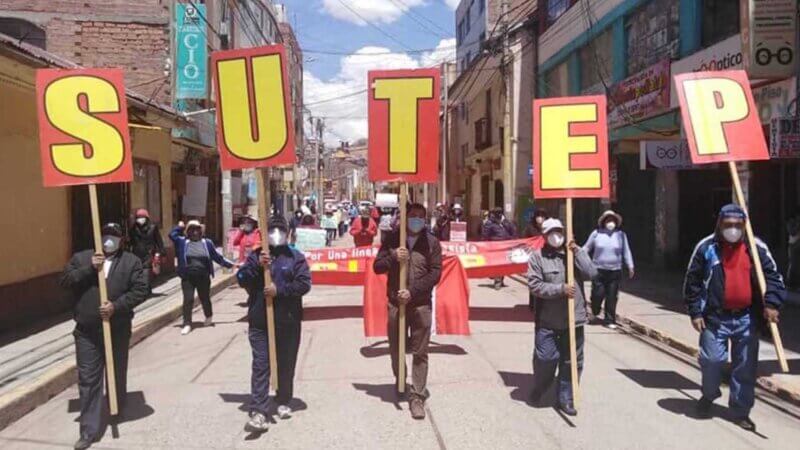 Puno: Unos 50 profesores de Ilave viajarán a Lima para protesta