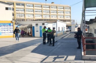 Puno: Mujer de 19 años muere de balazo en la espalda