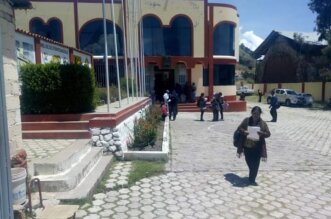 Puno: Negligencia en la UGEL Chucuito Juli