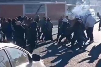 Puno: Tras los violentos actos registrados en la mañana en el frontis de la Universidad Nacional del Altiplano (UNA), el rectorado emitió un pronunciamiento