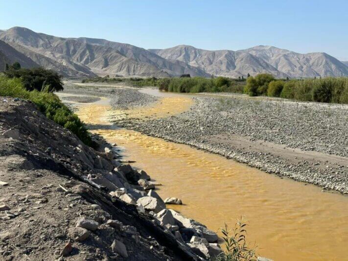 Contaminación del Río Tambo.