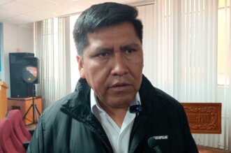 Puno: Gobernador Hancco exhorta a Dina Boluarte pedir perdón a la región en mensaje del 28 de julio