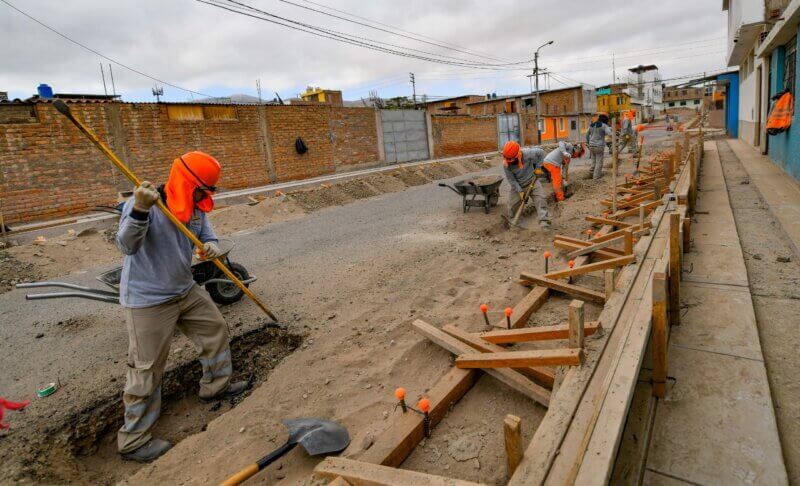 Arequipa: Gobierno regional construye vías en 4 sectores de Mollendo