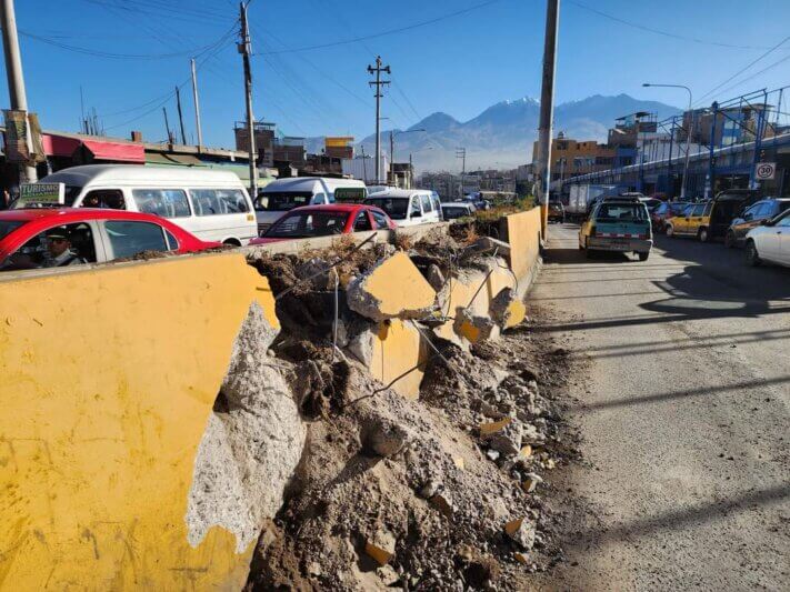 Arequipa: Acciones legales por derribar muro