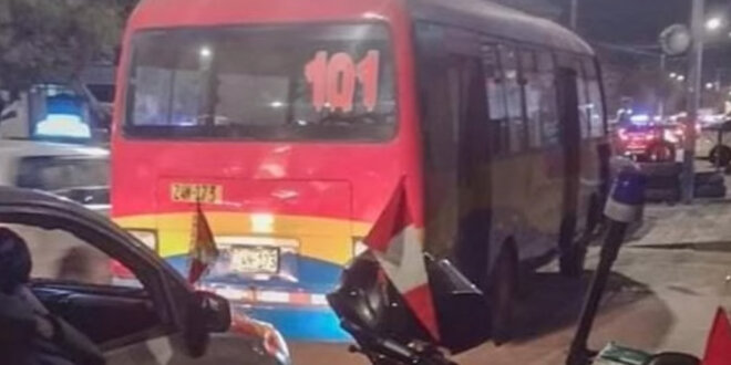 Tacna: Buses de transporte protagonizan accidente