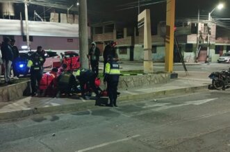 Empresario muere en accidente con su moto