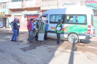 Puno: Los multan por desembarcar en la calle