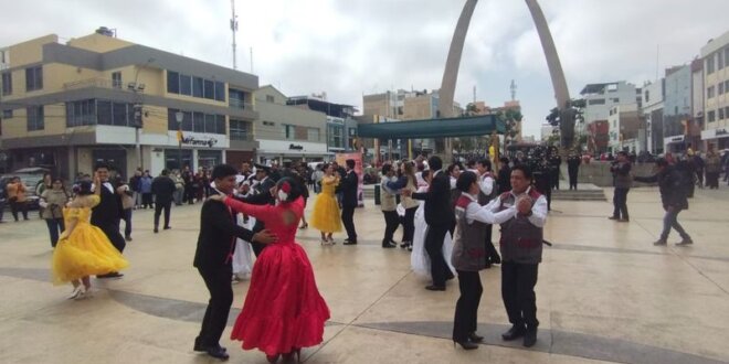 Actividad fue anunciada en el Paseo Cívico.