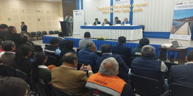 En exposición participó jefe de Autoridad Nacional del Agua.