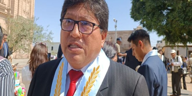 Edilberto Cabrera, decano de Colegio de Abogados.