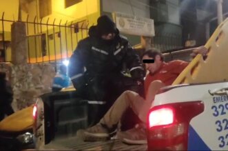 Puno: Hijo agrede a su madre y se rehúsa a detención