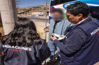 Nuevo puesto migratorio de Ichu expulsa a 5 extranjeros ilegales