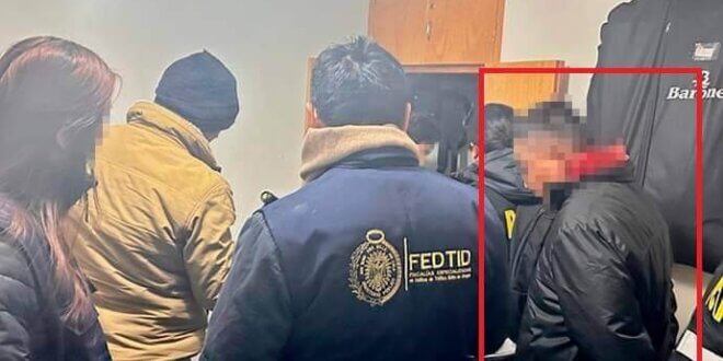 Agente habría “sembrado” droga a estudiante de cosmetología