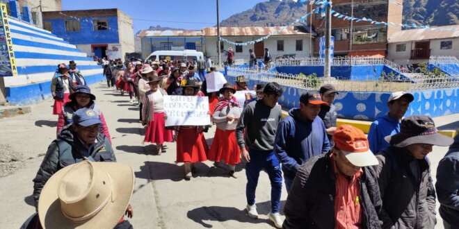 Conflicto territorial en Sandia al "rojo vivo"