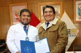 Nuevo director para la Dirección Regional de Salud.