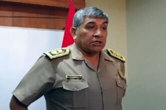 Comandante de la PNP, Víctor Zanabria.