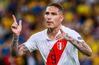 Paolo Guerrero tendrá más tiempo para seguir negociando.