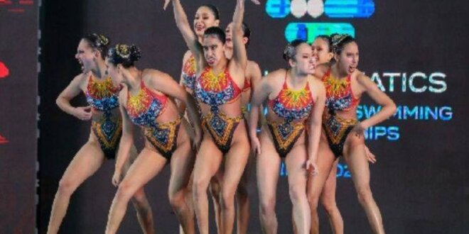 El equipo peruano se prepara para la gran final del Mundial Júnior de Natación Artística.