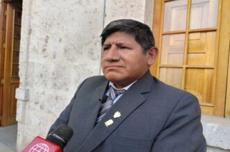 Este lunes se estaría informando sobre decisión de la Ugel Arequipa Norte.