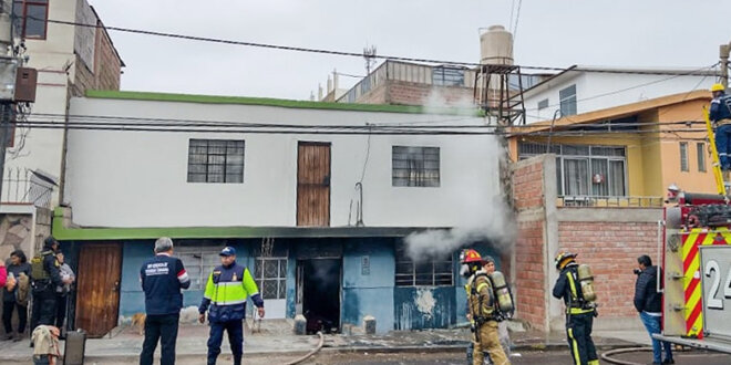 Tacna: Familia lo pierde todo en incendio de vivienda