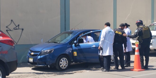 Capturan a sujeto en pleno robo de camioneta