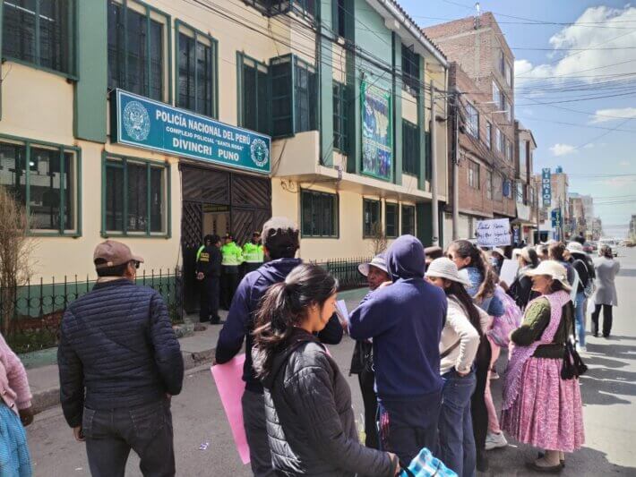 Bulliciosa protesta a favor de detenido