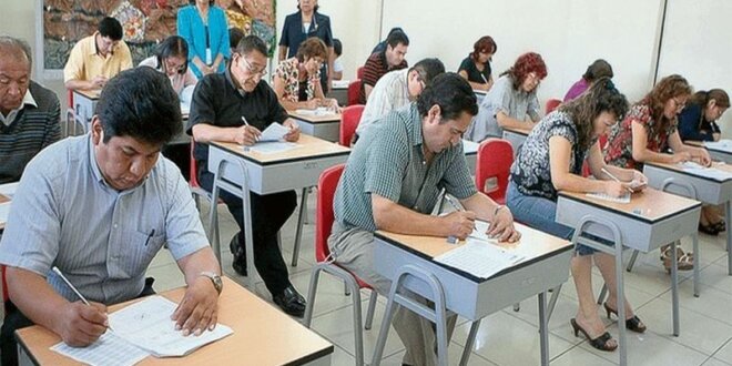 Más de 12 mil docentes buscan ingresar a carrera pública.