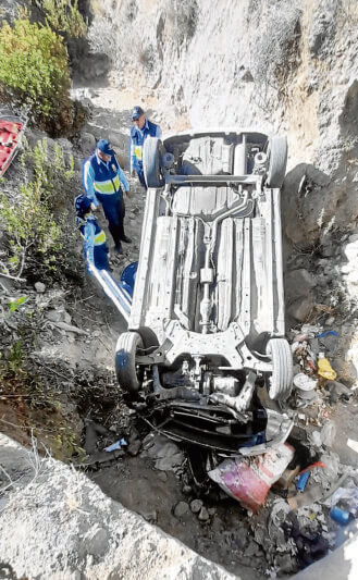 Arequipa: Taxista muere al despistarse su vehículo