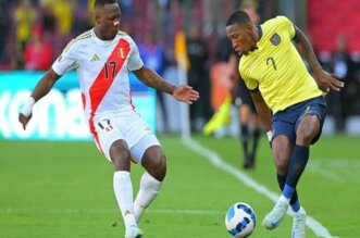 Perú cayó 1-0 ante Ecuador.