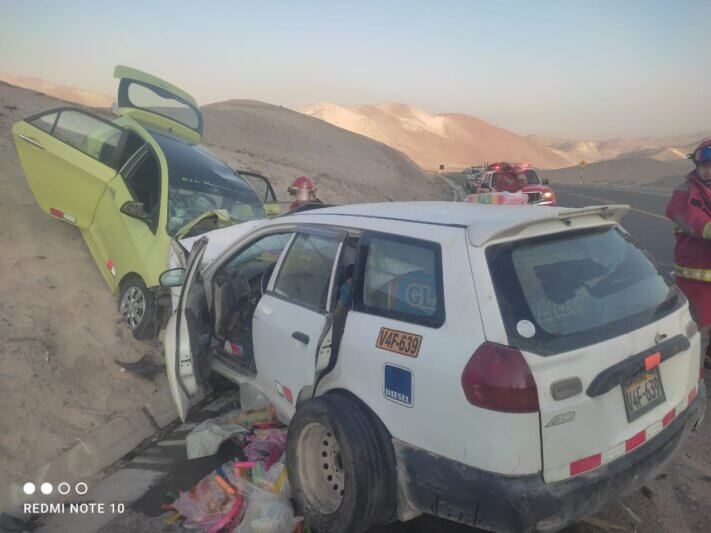 Accidente de tránsito en el Kilómetro 14.5 de la vía Cerro Verde.