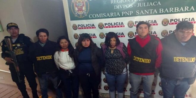 Los serenos y la Policía detuvieron a los sujetos.