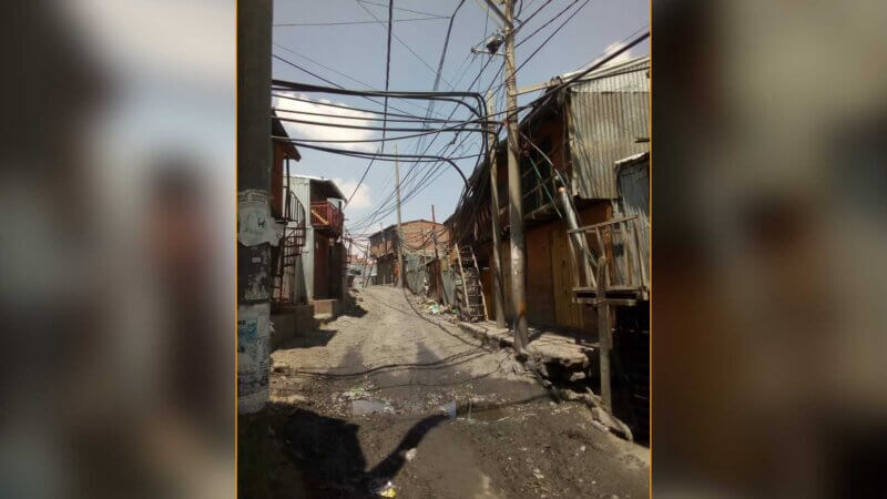 La Rinconada amenazan con marcha contra Electro Puno